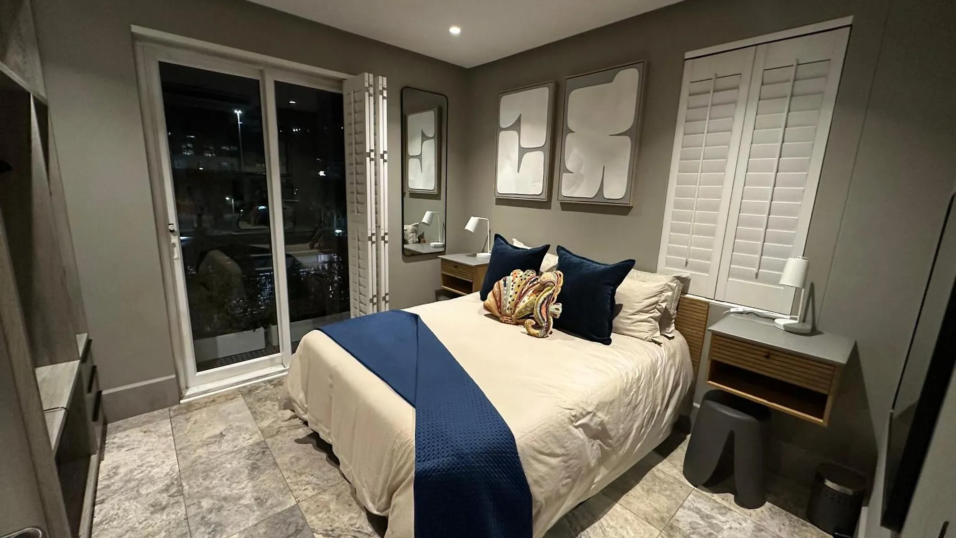 V&A Waterfront Cape Town Luxury 3 Bedroom With 1000 Views