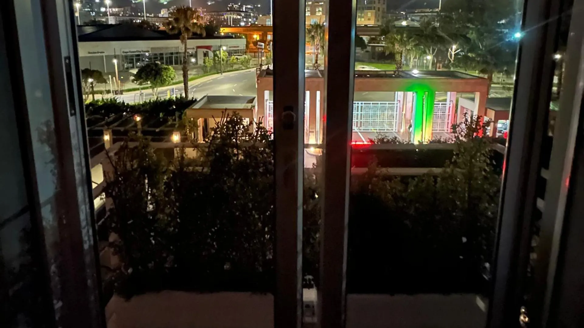 V&A Waterfront Cape Town Luxury 3 Bedroom With 1000 Views